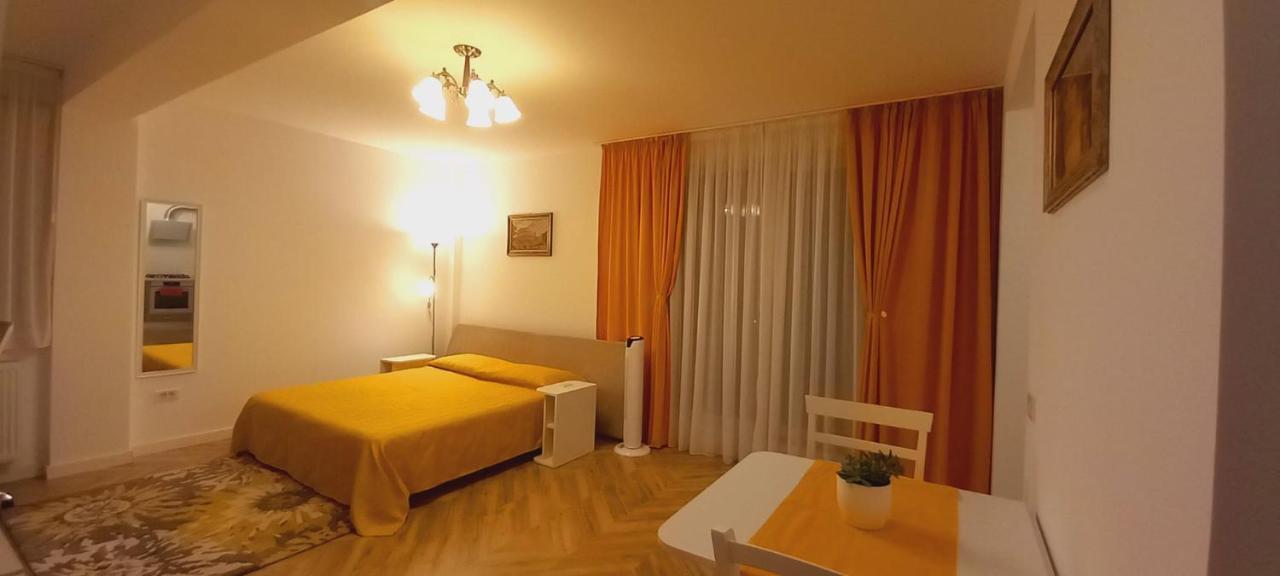 Ferienwohnung Domus Magistrae Bukarest Exterior foto